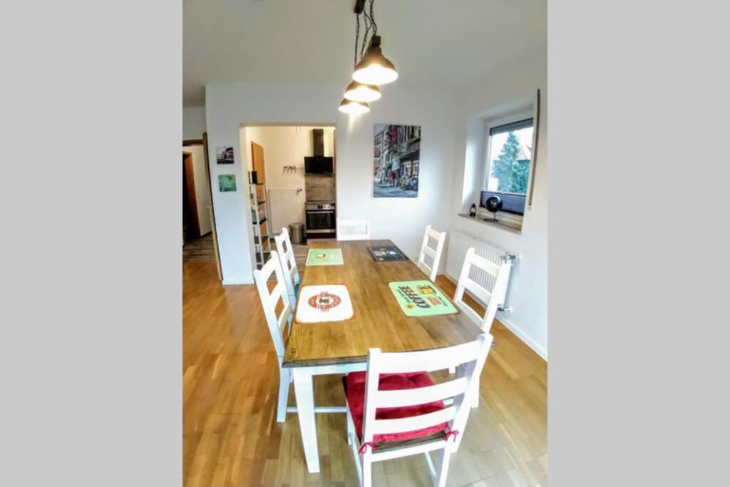Exklusive Ferienwohnung In Einbeck, 3 Schlafzimmer Mit Balkon! Екстериор снимка