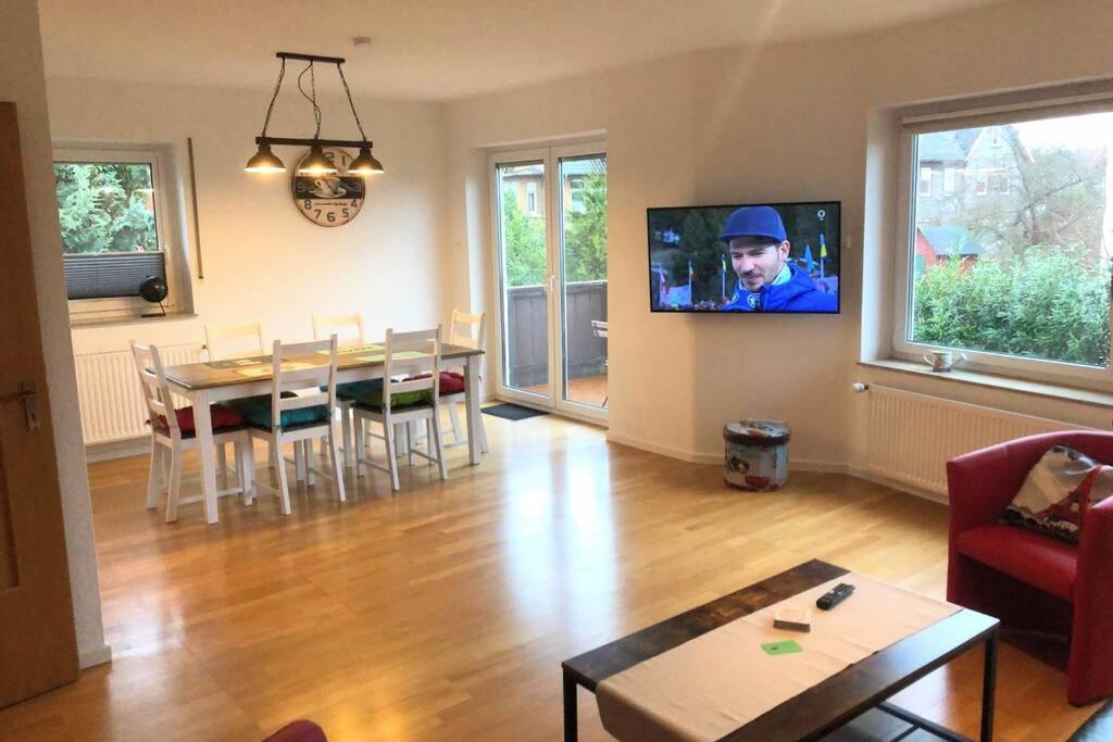 Exklusive Ferienwohnung In Einbeck, 3 Schlafzimmer Mit Balkon! Екстериор снимка