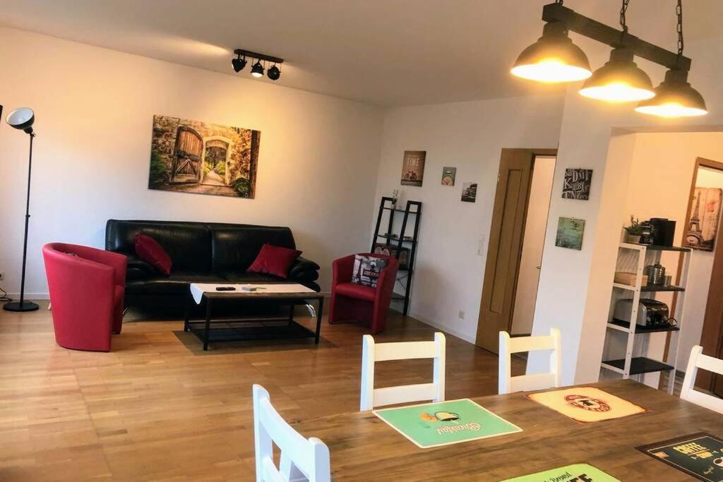 Exklusive Ferienwohnung In Einbeck, 3 Schlafzimmer Mit Balkon! Екстериор снимка
